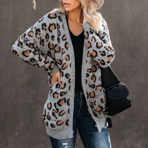 Grey leopard cardigan, size Small